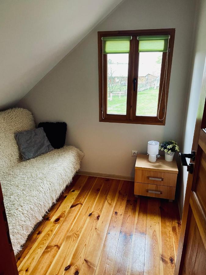 Pod Lasem Ferienhaus Lubycza Krolewska